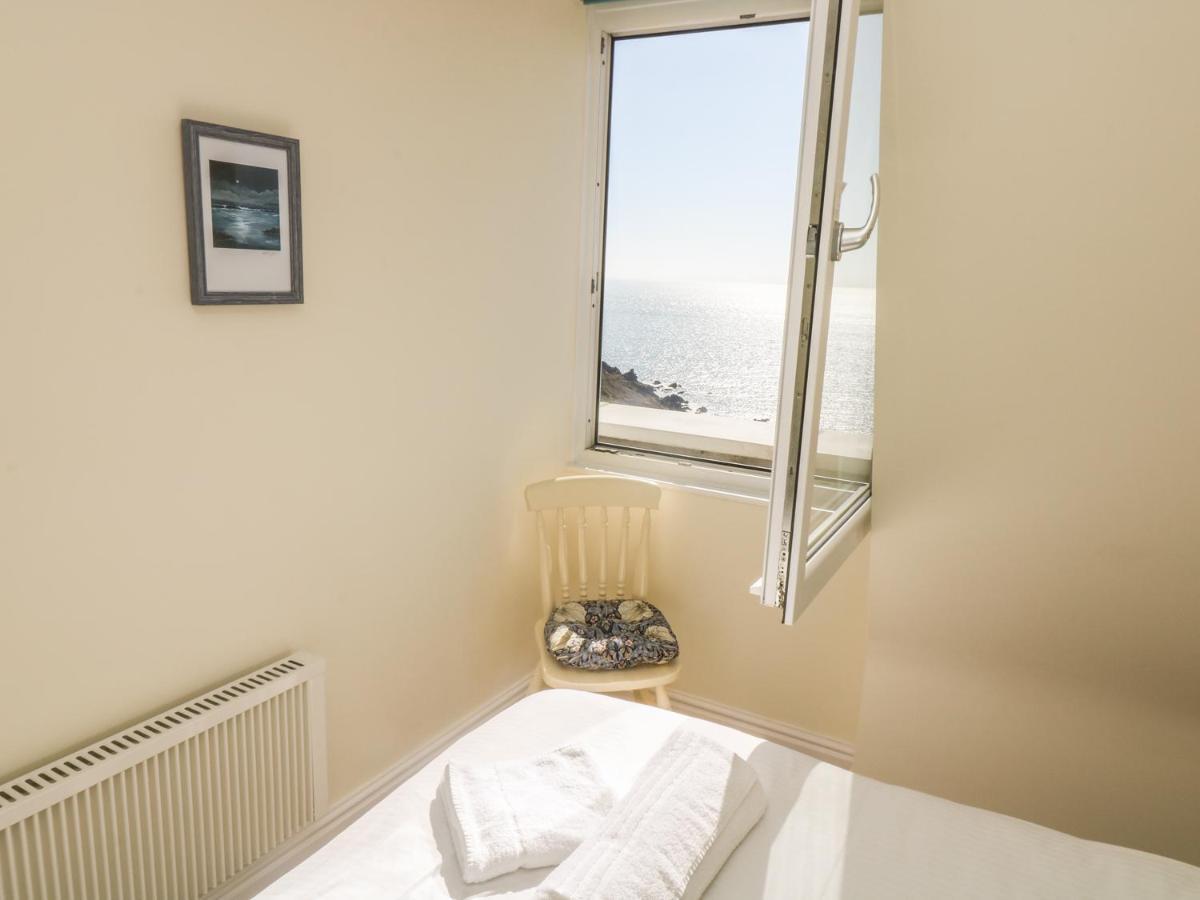 Gannet Watch, Coverack Exterior foto